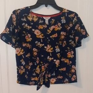 Arizona Jean Company Navy Floral Tie-Front Crop Top Junior Med